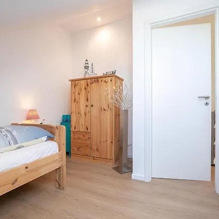 Rosengarten Am Feldrand Tatil Evi Lenste